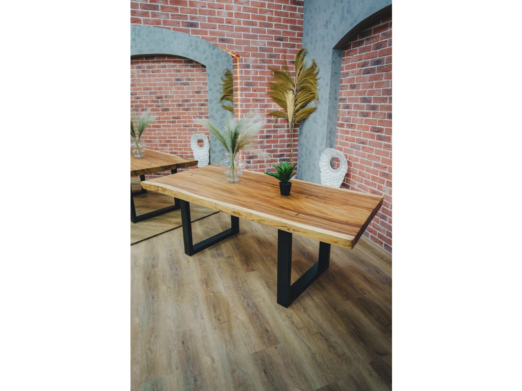 Balijský stůl z masivu typ 2
