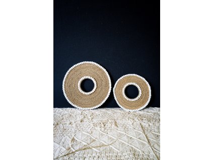 Nástěnná dekorace s bílými mušlemi - set (průměr 30, 40 a 50 cm)